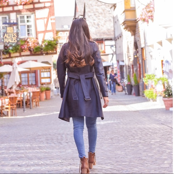 Blue Jazzevar Trenchcoat - Picture 15 of 15